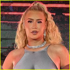 iggy azalea tits onlyfans|Iggy Azalea Boobs Tease Topless Onlyfans Video Leaked